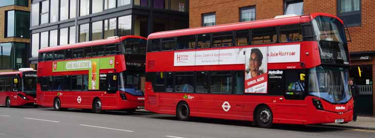 Metroline Volvo B5LH Wright VWH2167 & VWH2186